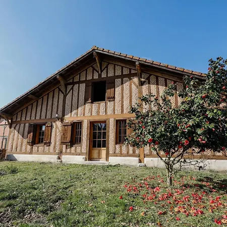 Location Le Penan Vakantiehuis *