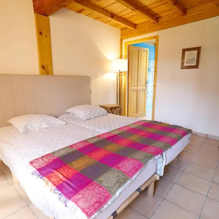Vakantiehuis Location Le Penan Léon