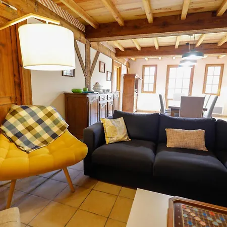 Location Le Penan Vakantiehuis Léon